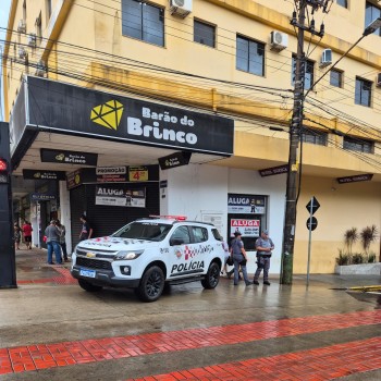 Atividade Delegada reforça a segurança no centro de Prudente em horário especial do comércio